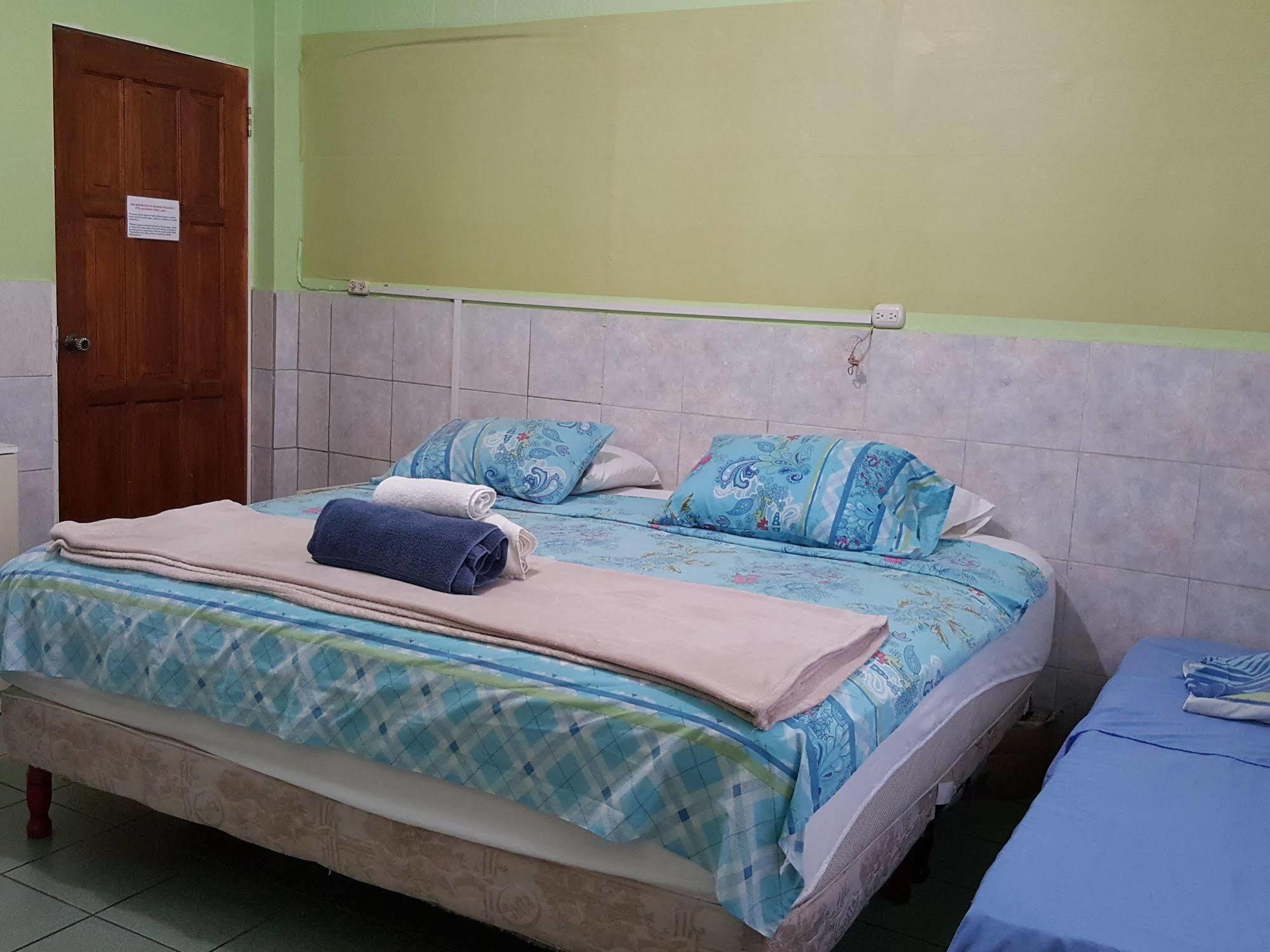 Caribbean Tourist Villa Port of Spain Exterior photo